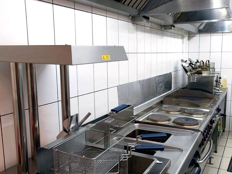 上海酒店餐廳廚具批發(fā)多少錢一套？
